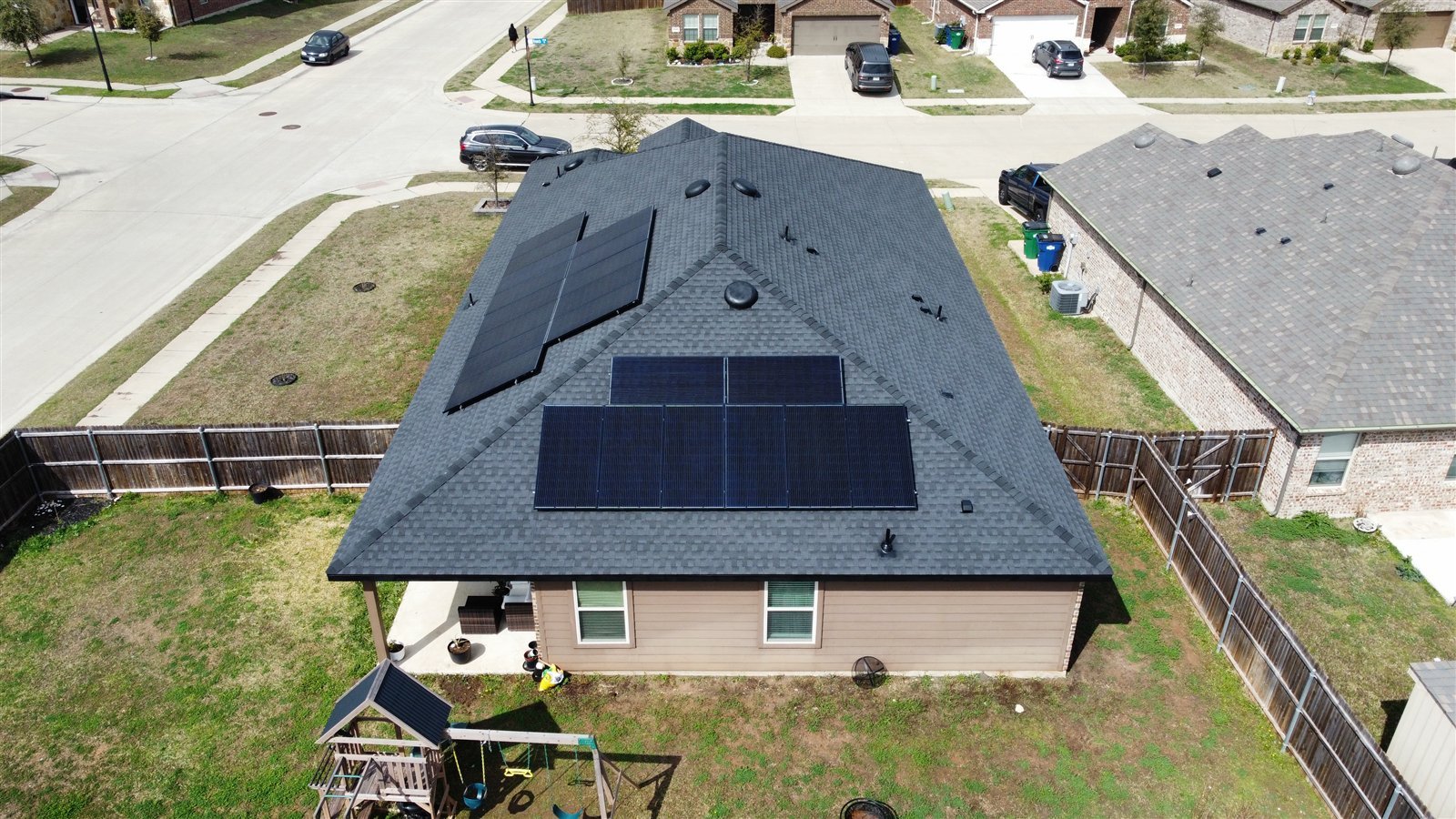 Proyecto residencial completo de Summit Roofing en Fort Worth, Texas
