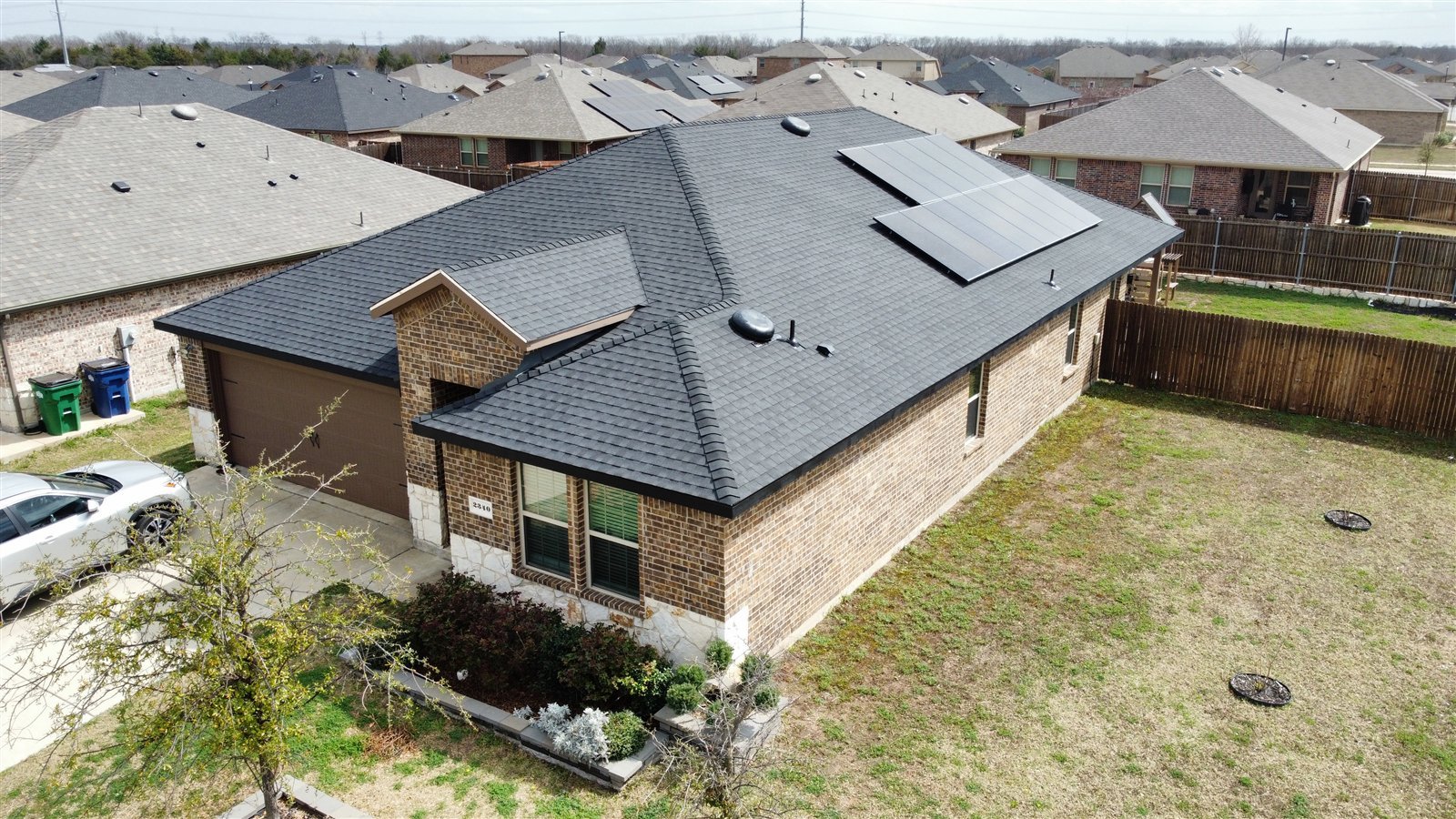 Techo residencial terminado en Fort Worth, Texas